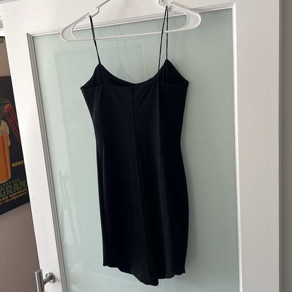 Black mini Dress - Picture 9 of 9